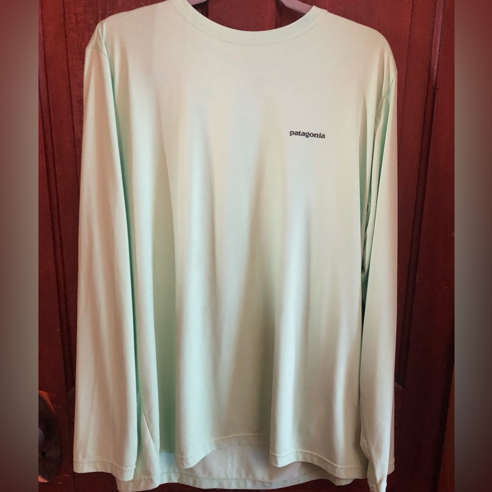 Mens Patagonia Long Sleeve Shirt XL!